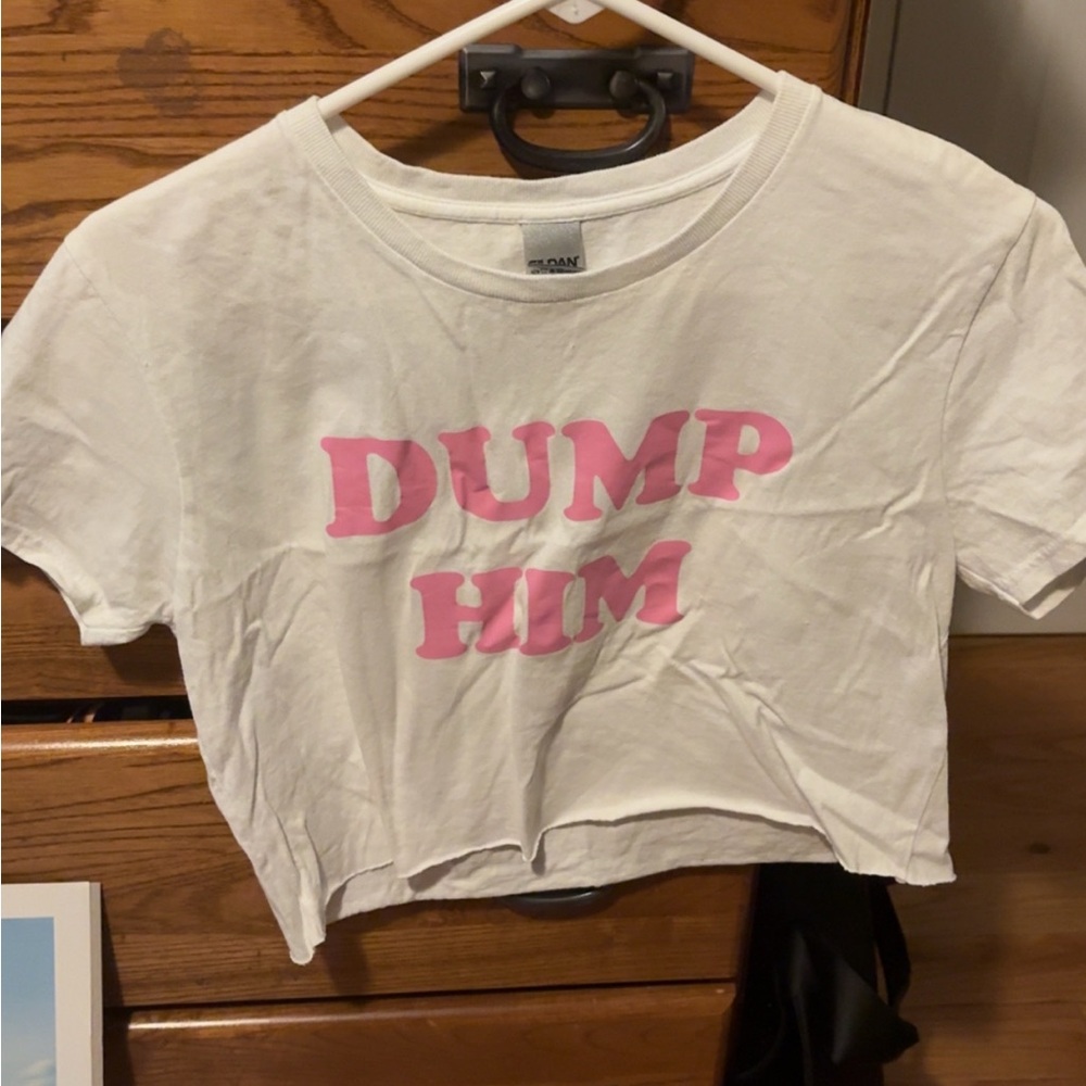 Gildan White ‘Dump Him’ Crop Top With Pink Lettering